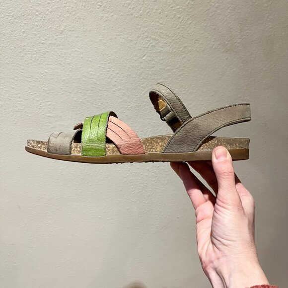 Cute Women's Sandals - El Naturalista - Green and Pink - Size 8.5 - Picture 8 of 12
